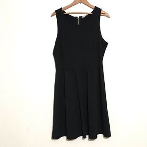 Old navy little black dress